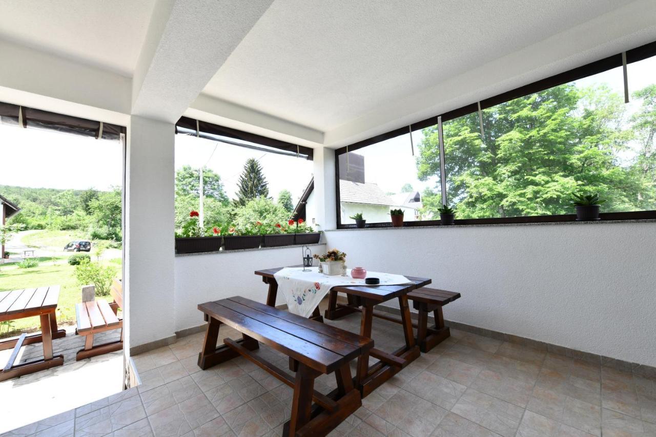 Apartment Mladen Rastovača Exterior foto